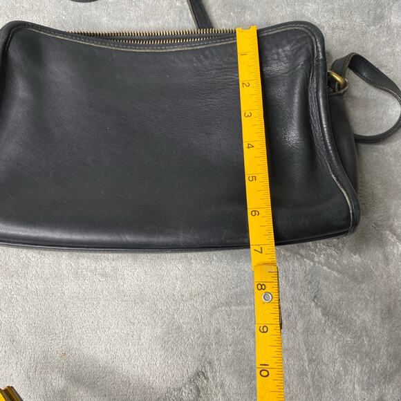 Vintage 90s Coach Sutton Crossbody Legacy Leather Black - Picture 11 of 12